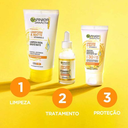 https://epocacosmeticos.vteximg.com.br/arquivos/ids/691233-450-450/sabonete-liquido-facial-garnier-skin-uniform-and-matte (4).jpg.jpg?v=638653787550930000